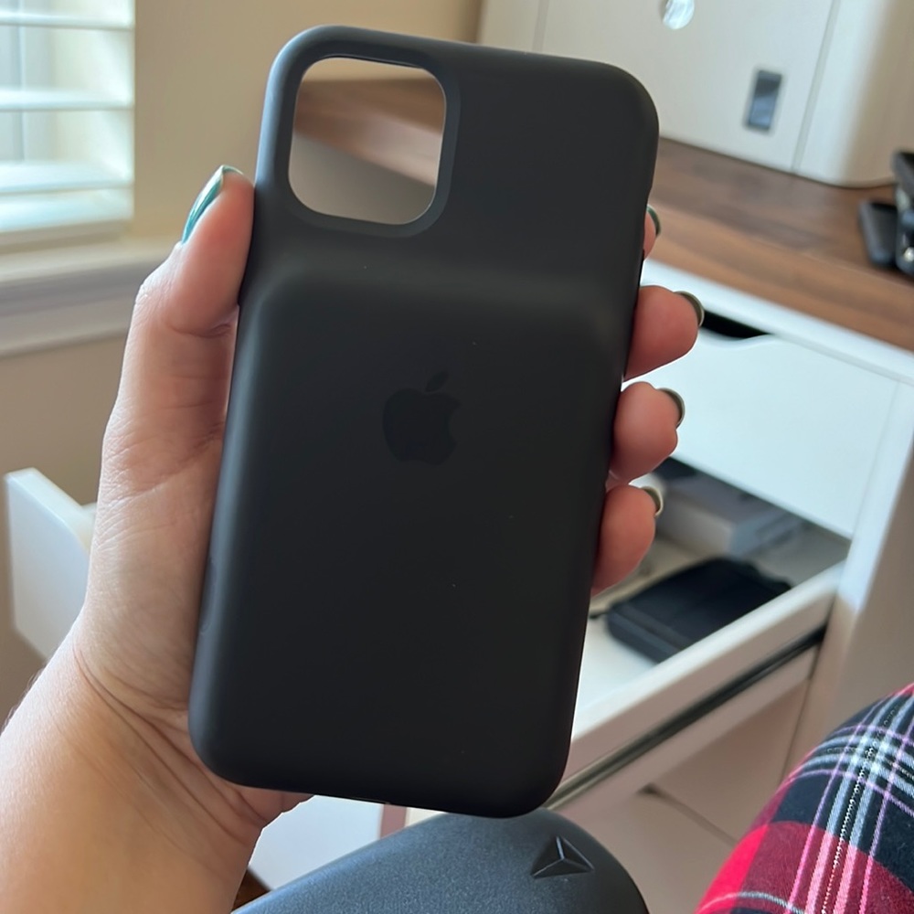 iPhone 11 Pro Smart Battery Case